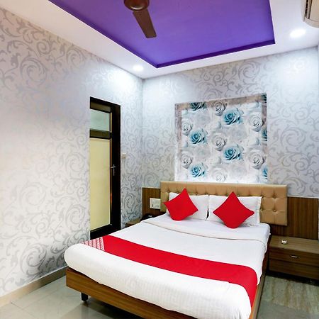 Super Hotel O Yatri Yadgar Navi Mumbai Exterior photo