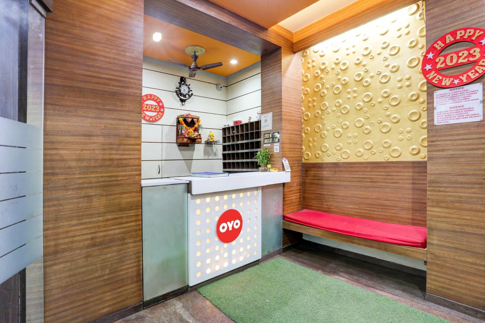 Super Hotel O Yatri Yadgar Navi Mumbai Exterior photo